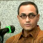 Kepala Eksekutif Pengawas Pasar Modal OJK Hasan Fawzi capture