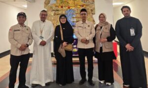 Anggota Tim Pengawas (Timwas) Haji DPR RI Rieke Diah Pitaloka (ketiga dari kiri) Foto :doc pribadi