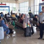 Arus penumpang di Terminal Terpadu Pulo Gebang Cakung Jakarta Timur (Foto Berita Jakarta)