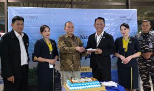 Mulai 21 September, TransNusa Hubungkan Bali dan Surabaya Tanpa Transit Foto Seremonial terbang perdana Sby Dps