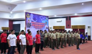 Atlet Tenis Meja Jabar Memperebutkan Piala Danpussenarhanud