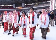 Panglima TNI dan Ketum Dharma Pertiwi  Berpartisipasi Dalam Angklung Guinness World of Records
