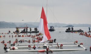 Pecahkan Rekor MURI, Kodam XXI/Radin Inten dan Pemprov Lampung Gelar Renang Merdeka 2025