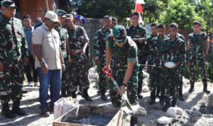 Pangdam XVII/Cenderawasih Pimpin Peletakan Batu Pertama Jembatan Garuda Merah Putih di Mimika IMG WA
