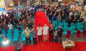 Indomobil Foton Serahkan Mobil Listrik ke Politeknik Cristo Re untuk Media Pembelajaran