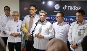Perkuat Ekonomi Kreatif, Menaker Yassierli Gandeng TikTok Indonesia Cetak Kreator Unggul Kemnaker Gandeng TikTok Perkuat Talenta Ekonomi Digital dan Buka Peluang Kerja Baru