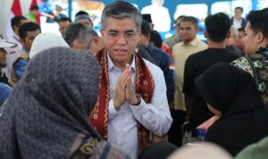 Kemnaker Salurkan Bantuan Rp Miliar untuk Pemulihan Ekonomi Sumbar