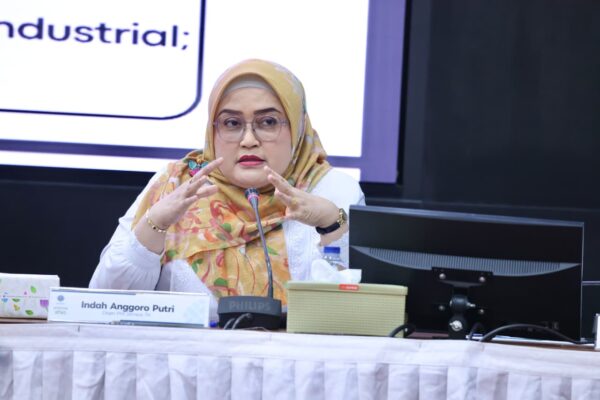 Kemnaker Siapkan Penguatan Hubungan Industrial Kerja Tenang Usaha Pasti