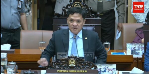 Ketua Komisi III DPR Habiburrokhman (Foto Repro YouTube DPR)