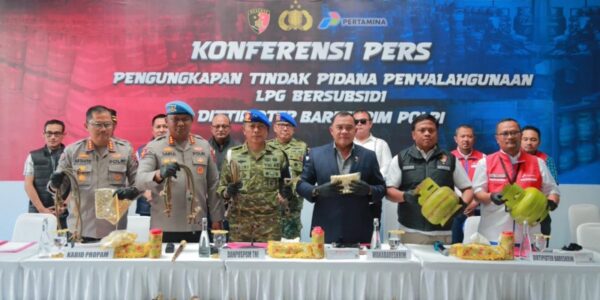 Konferensi pers bongkar mafia LPG di Klaten (Foto Humas Polri)
