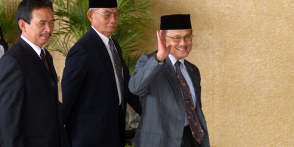 Mantan Presiden BJ Habibie