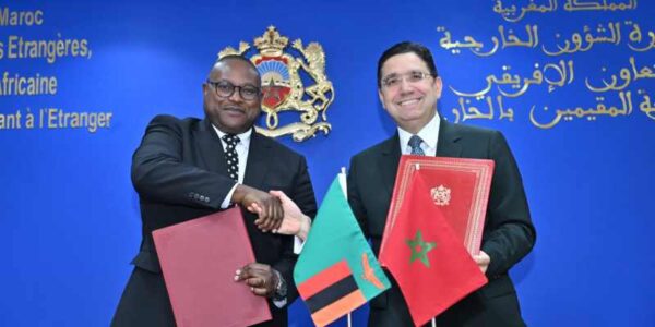 Menteri Luar Negeri serta Kerja Sama Internasional Zambia Mulambo Haimbe dan Menteri Luar Negeri Maroko Nasser Bourita (Foto Diplomatie ma)