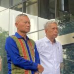 Menteri Sosial Saifullah Yusuf atau Gus (Kanan) usai pertemuan jajaran dengan Pimpinan Komisi Pemberantasan Korupsi (KPK) Jumat Mei