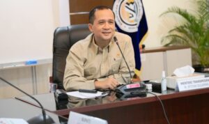 Menteri Transmigrasi M Iftitah Sulaiman Suryanagara (Foto Kementrans)