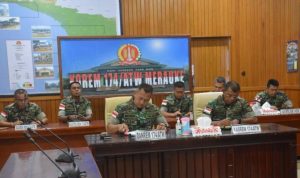 Melalui Vicon, Danrem Merauke Berikan Pengarahan Kepada Para Dansat Organik, Dansatgas dan Danpos Satgas Jajaran Korem 174/ATW