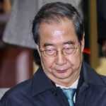 Pengadilan tinggi Korea Selatan memangkas hukuman penjara mantan Perdana Menteri Han Duck soo dari tahun
