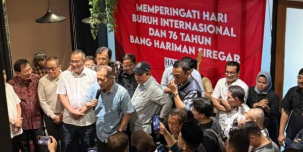 Peringatan May Day oleh ratusan aktivis lintas generasi bersama tokoh nasional serta sejumlah pejabat penting pemerintahan di Jakarta Jumat Mei (Foto Istimewa)