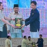 Presiden Prabowo Subianto di acara penyerahan uang hasil sitaan negara di Kejagung Rabu Mei