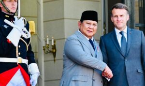 Presiden Prancis Emmanuel Macron dan Presiden RI Prabowo Subianto (Foto Biro Pers Media dan Informasi Sekretariat Presiden)