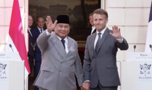 Presiden RI Prabowo Subianto bersama Presiden Prancis Emmanuel Macron (Foto Setpres)