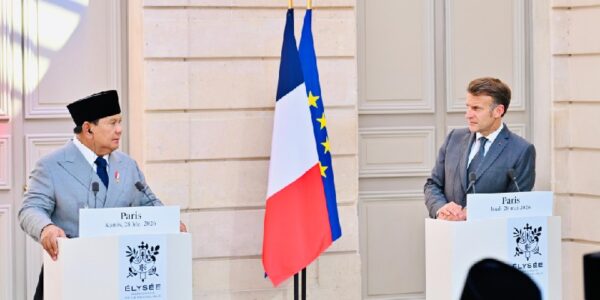 Presiden RI Prabowo Subianto dan Presiden Prancis Emmanuel Macron (Foto Biro Pers media dan Informasi Sekretariat Presiden)