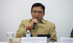 Prof Didik J Rachbini candid