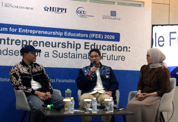 Sandiaga Uno glocalizing