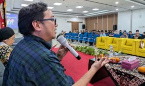 Seminar Nasional bertajuk “Intaian Bahaya Remiliterisasi dan Impunitas Peradilan Militer” di Auditorium B Fakultas Hukum UGM Yogyakarta (Foto Istimewa) Seminar Nasional bertajuk “Intaian Bahaya Remiliterisasi dan Impunitas Peradilan Militer” di Auditorium B Fakultas Hukum UGM Yogyakarta (Foto Istimewa)