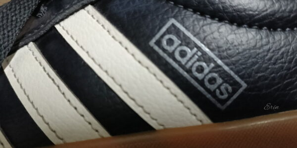 Sepatu Adidas