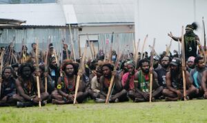 Situasi keamanan dan ketertiban masyarakat (Kamtibmas) di Wamena Kabupaten Jayawijaya Provinsi Papua Pegunungan telah berangsur angsur kondusif (Foto Polda Papua) Situasi keamanan dan ketertiban masyarakat (Kamtibmas) di Wamena Kabupaten Jayawijaya Provinsi Papua Pegunungan telah berangsur angsur kondusif (Foto Polda Papua)
