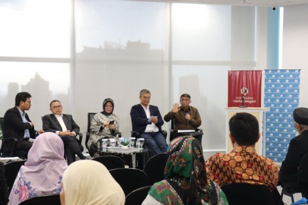 The Economist Apakah Indonesia Menuju Jurang