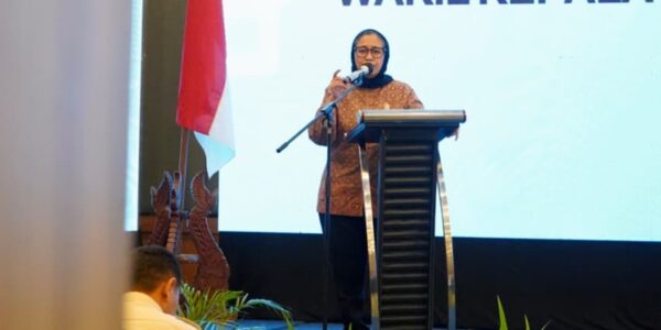 Wakil Kepala Badan Gizi Nasional (BGN) Nanik Sudaryati Deyang (Foto Humas BGN)