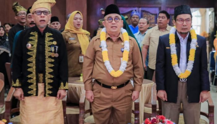 Ketua Umum DPP Lemtari Resmi Mengukuhkan Datuk Maulana Sebagai Ketua DPD Lemtari Kota Dumai