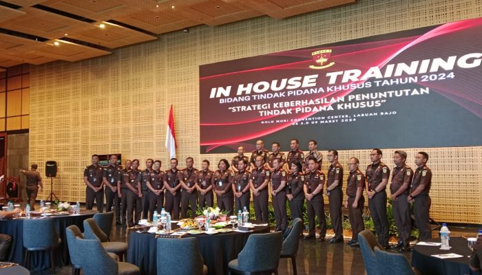 Kegiatan In House Training Tahun 2024 “Strategi Keberhasilan Tindak Pidana Khusus”