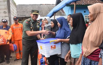 Kodam IV/Diponegoro, BNPB dan Forkopimda Kompak Bantu Korban Banjir Jepara