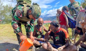Satgas Yonif 509 Kostrad Gelar Giat Sosial Bersama Masyarakat Intan Jaya
