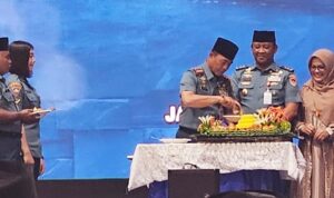 HUT ke-3 Koarmada RI: Santunan, Penghijauan, dan Apresiasi Prajurit