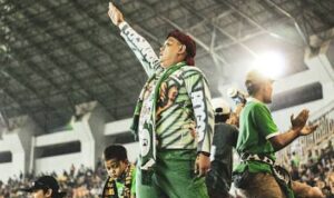 Ketum Kabomania Muhammad Yusuf Kiat Serukan Suporter Menjaga Perdamaian Dunia Sepak Bola