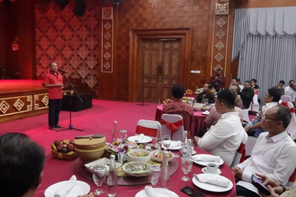 Haluan Bali 100 Tahun
