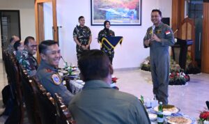 Kasau Tekankan Pentingnya Adaptasi Teknologi AI dan Drone bagi Prajurit TNI AU WhatsApp Image at