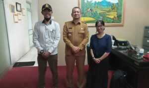 Pelayanan Humanis Camat Ciputat Jadi Sorotan, Warga: Baru Kali Ini Ada yang Peduli WhatsApp Image at