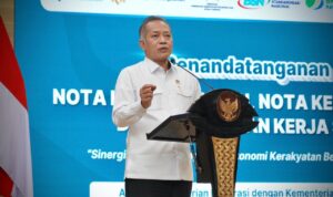 Menteri Koperasi (Menkop) Ferry Juliantono menekankan pentingnya kolaborasi lintas sektor dalam mempercepat WhatsApp Image at