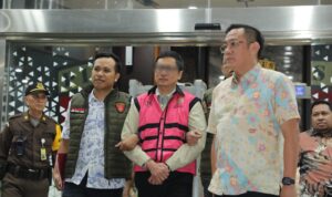 Kejagung Tahan Komisaris PT YAT, Dugaan Pengondisian Proyek Motor Listrik MBG Terungkap WhatsApp Image at