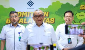 Kemnaker Dorong Reskilling Nasional, Tenaga Kerja Harus Siap Hadapi Revolusi AI WhatsApp Image at ()