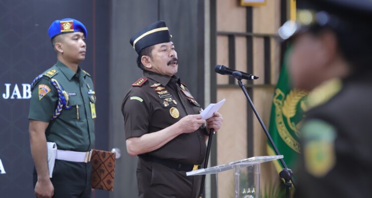 Kejaksaan Disebut Sedang dalam “Masa Ujian”, Burhanuddin Beri Mandat Berat kepada 34 Pejabat Baru