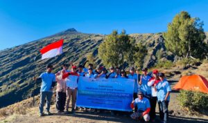 17 Pemandu Gunung Ikuti Pelatihan Kemnaker, Standar Keselamatan Pendakian Diperkuat WhatsApp Image at ()