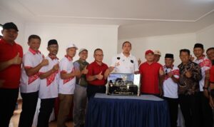 Tri Adhianto Resmikan Kantor Bank Sampah PJM Green, Gerakan dari RW Jadi Sorotan WhatsApp Image at