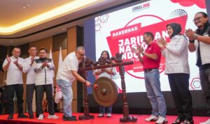 Menuju Indonesia Emas 2045, Wamenaker Tekankan Kolaborasi dan Kesejahteraan Pekerja WhatsApp Image at ()