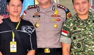Viral CCTV Dugaan Pemukulan Warga, Kapolres Kapuas Hulu Minta Maaf dan Siap Jalani Hukum Adat WhatsApp Image at
