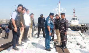 Penyelundupan 200 Ton Arang Bakau di Riau Digagalkan, Negara Nyaris Rugi Miliaran Rupiah aab dca ed af bcdf